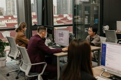 上海彼喜商貿(mào) 以專業(yè)道路貨運(yùn)，架設(shè)中俄產(chǎn)業(yè)合作堅(jiān)實(shí)橋梁